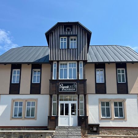 Synek Pension Špindlerŭv Mlýn Eksteriør billede